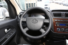 2022款长安睿行EM60