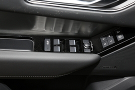 2022款路虎揽胜星脉