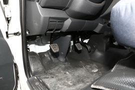 2022款福田风景G7