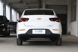 2022款雪佛兰科沃兹