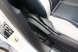 2021款比亚迪秦PLUS