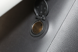 2021款比亚迪秦PLUS