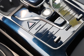 2021款比亚迪秦PLUS