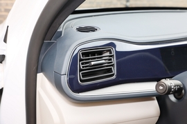 2021款比亚迪秦PLUS