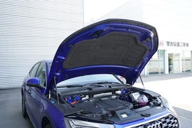 2022款奥迪Q5L