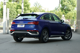 2022款奥迪Q5L
