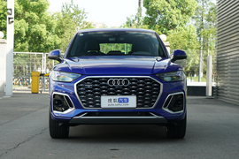 2022款奥迪Q5L