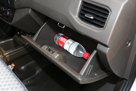 2021款五菱荣光新卡