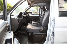 2021款五菱荣光新卡