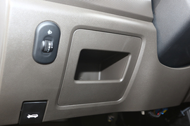 2021款五菱荣光新卡