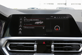 2022款宝马320Li