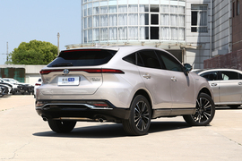   2022款丰田威飒 双擎 2.5L CVT四驱至尊版