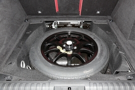 2022款路虎揽胜运动版