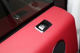 2022款路虎揽胜运动版