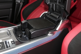 2022款路虎揽胜运动版