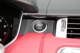 2022款路虎揽胜运动版