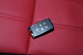 2022款路虎揽胜运动版