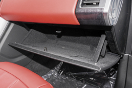 2022款路虎揽胜运动版