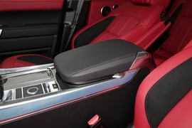 2022款路虎揽胜运动版