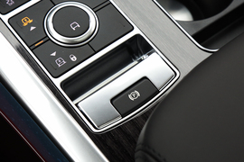 2022款路虎揽胜运动版