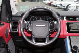 2022款路虎揽胜运动版