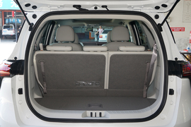 2022款东风风行·游艇