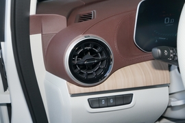 2022款东风风行·游艇