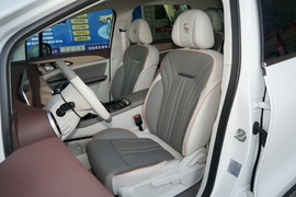 2022款东风风行·游艇