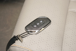 2022款东风风行·游艇