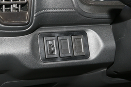 2022款东风小康D72PLUS