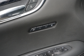 2022款凯迪拉克XT6