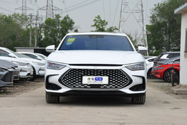   2022款比亚迪汉 DM-i 121KM 尊荣型