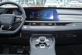 2022款奇瑞瑞虎8