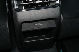 2022款吉利缤瑞COOL