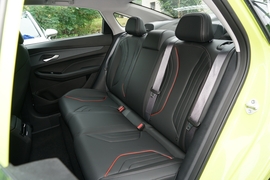 2022款吉利缤瑞COOL