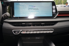 2022款吉利缤瑞COOL