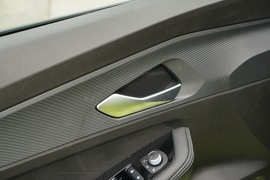 2022款吉利缤瑞COOL