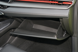 2022款吉利缤瑞COOL