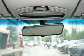 2022款吉利缤瑞COOL