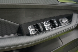 2022款吉利缤瑞COOL