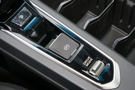 2022款吉利缤瑞COOL