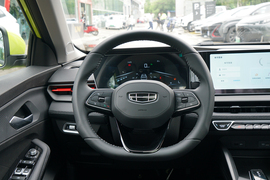 2022款吉利缤瑞COOL