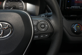 2021款丰田卡罗拉