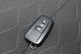 2021款丰田卡罗拉