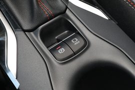 2021款丰田卡罗拉