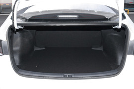 2021款丰田卡罗拉