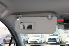 2021款丰田卡罗拉