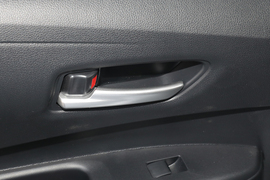 2021款丰田卡罗拉