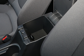 2021款丰田卡罗拉