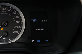 2021款丰田卡罗拉